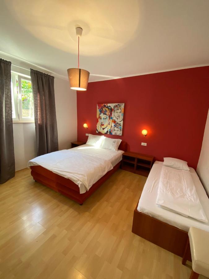Apartmani Lu 比奥格勒·纳·莫鲁 外观 照片