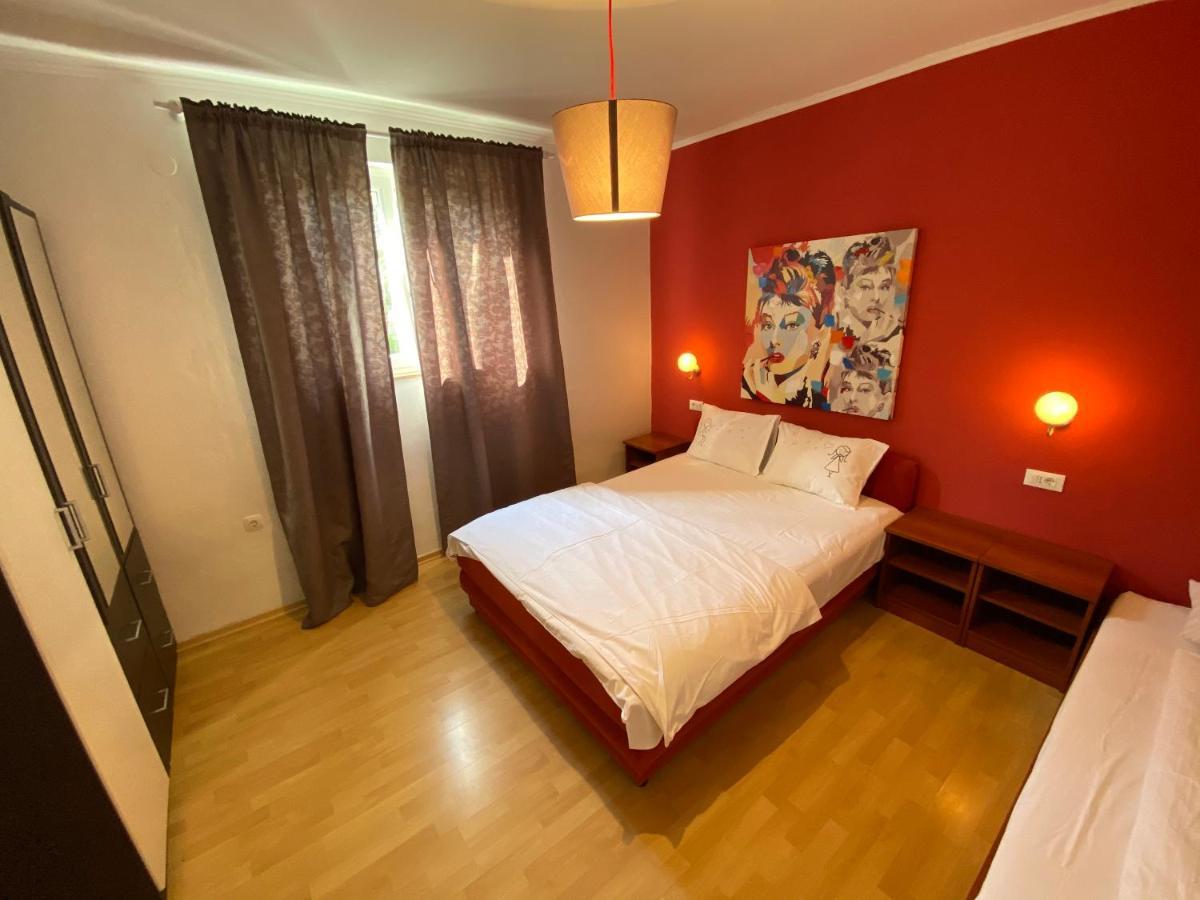 Apartmani Lu 比奥格勒·纳·莫鲁 外观 照片